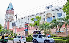 Holiday Inn Express Greater Noida Knowledge Park By Ihg