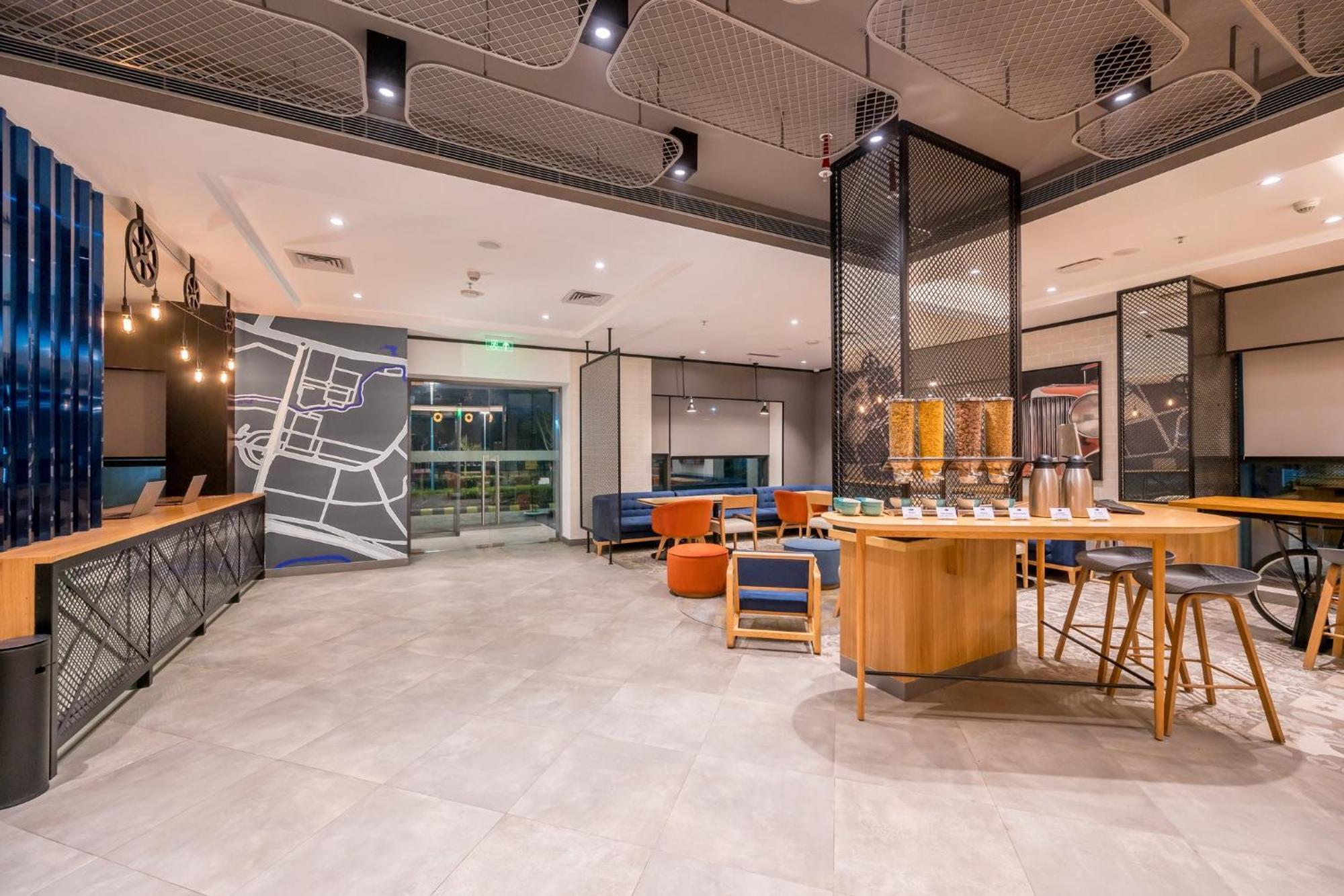 Holiday Inn Express Greater Noida Knowledge Park By Ihg Exterior photo